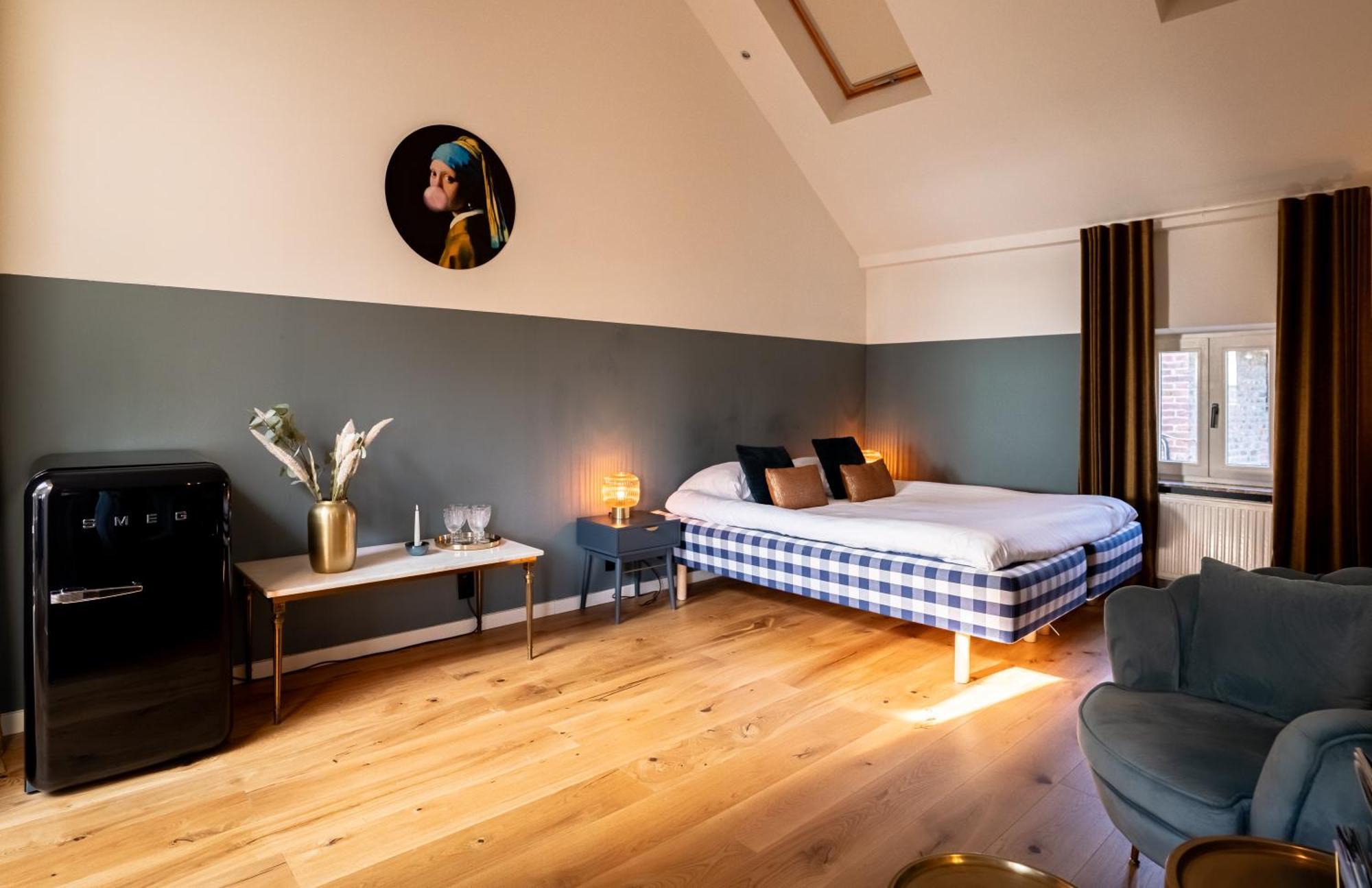 Maas Suites Ланакен Екстериор снимка